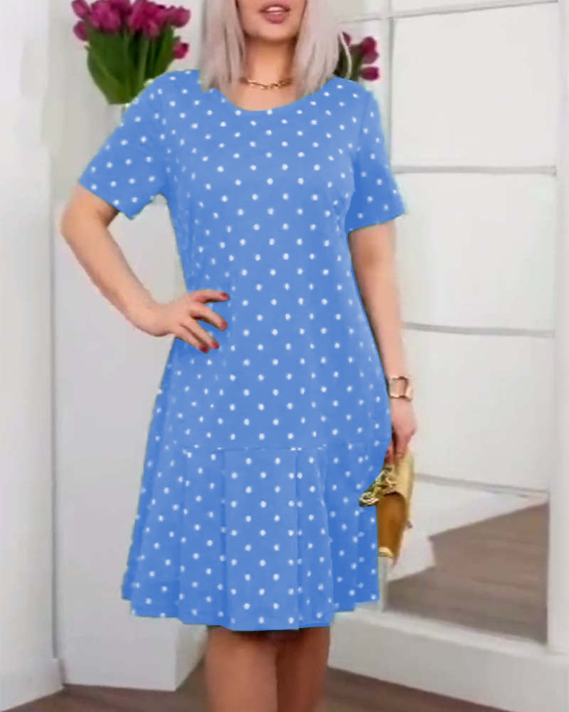 Beatrice - Casual dress with polka dot print and short sleeves