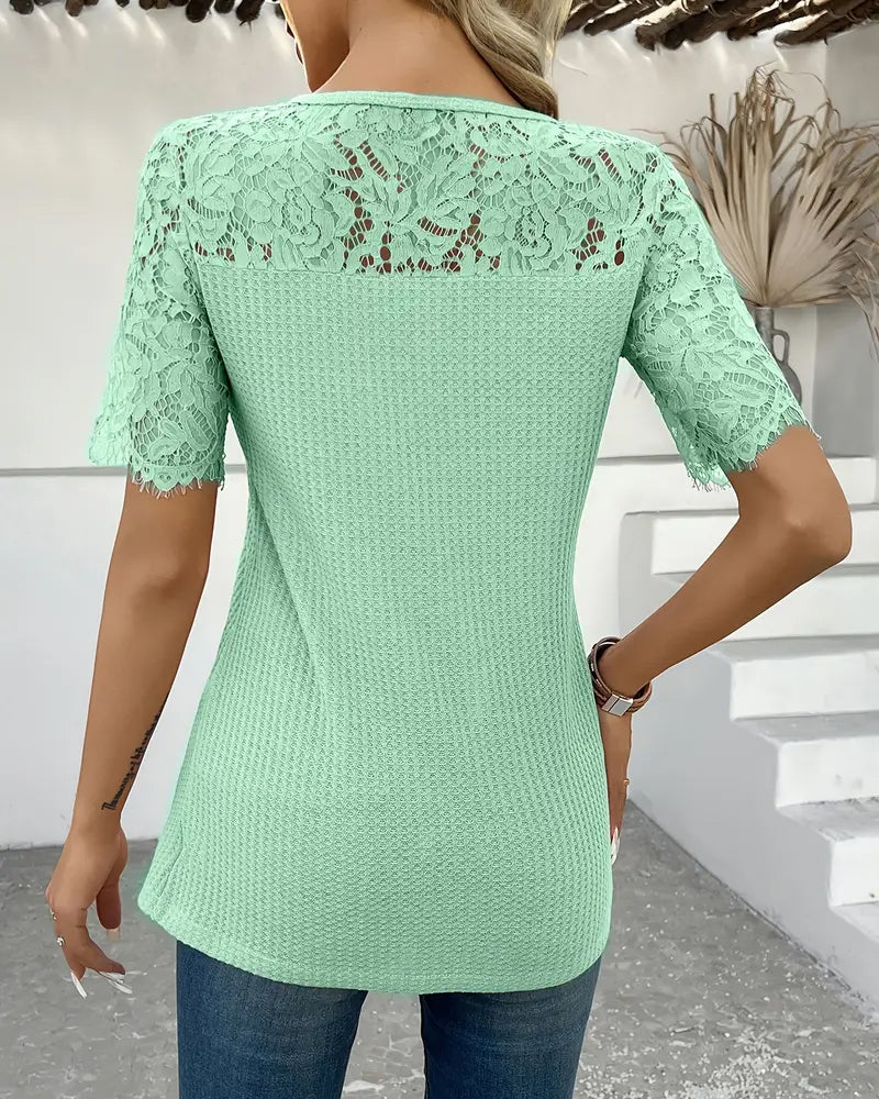 Lumi™ | Women’s Knitted T-Shirt with Lace Panel