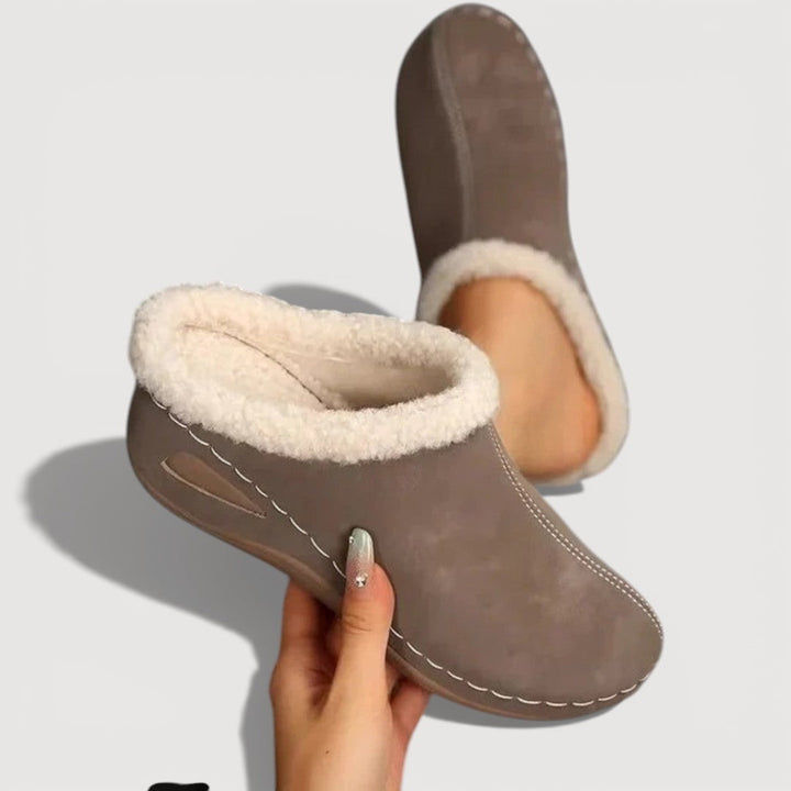BRÍONA | COMFORT MULE SLIPPER