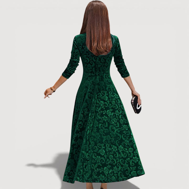 MUIREANN | ELEGANT VELVET DRESS