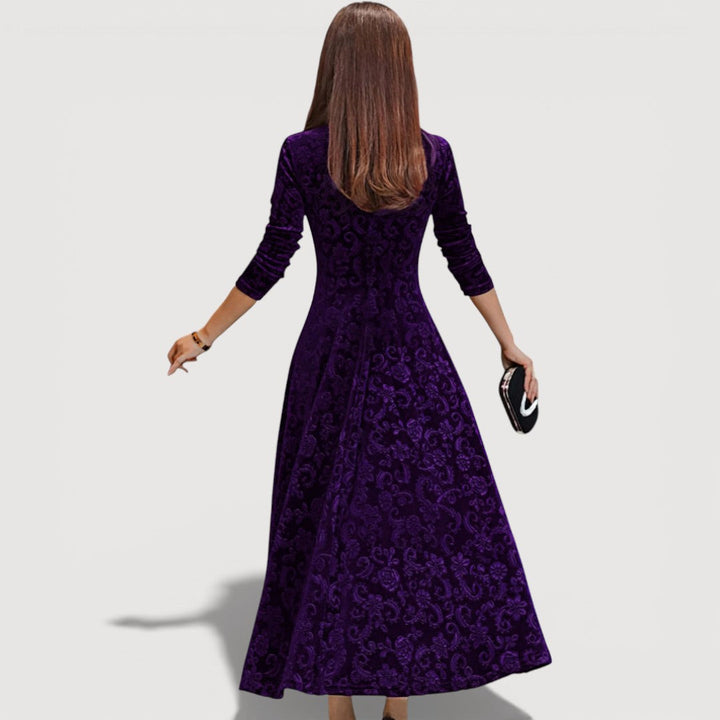 MUIREANN | ELEGANT VELVET DRESS