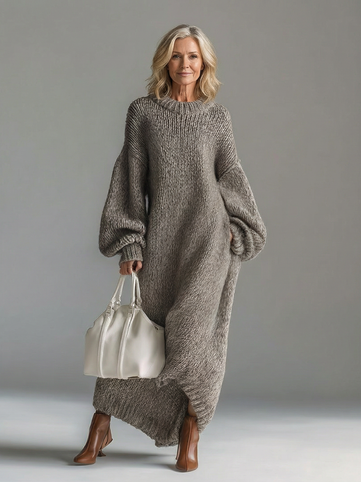 BLATHNAID | SOFT KNIT MAXI DRESS
