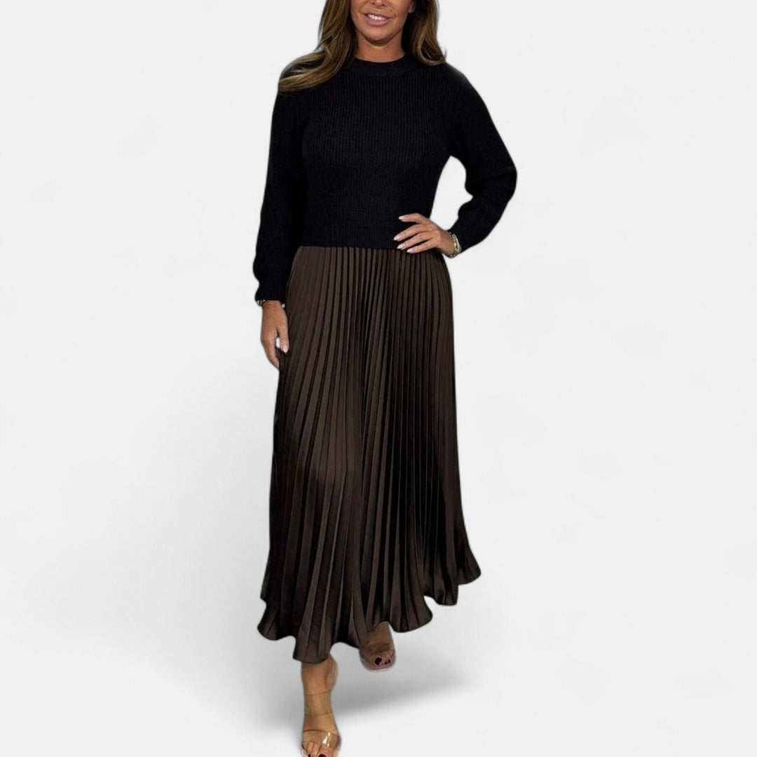 Aveline | Flowing Pleated Maxi Skirt