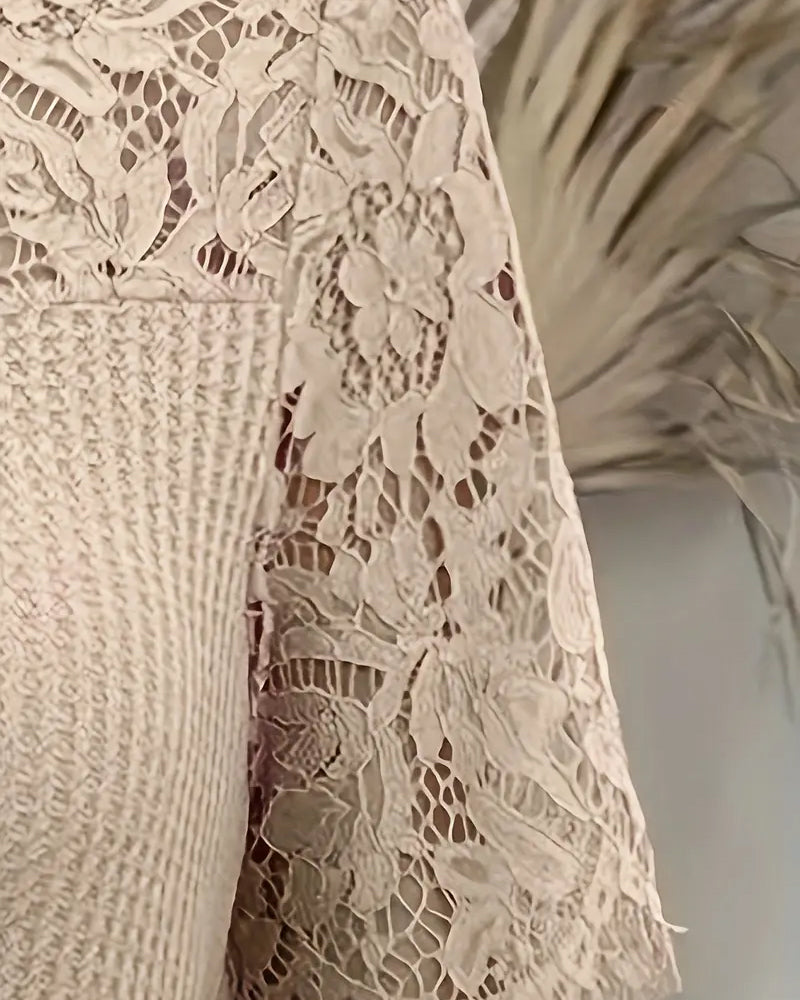 Lumi™ | Women’s Knitted T-Shirt with Lace Panel