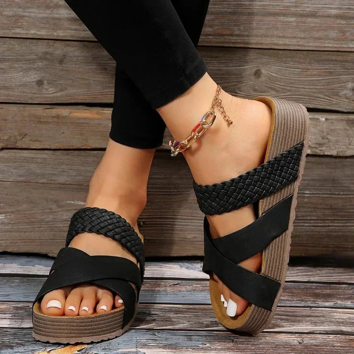 Naya | Comfortable Orthopaedic Sandals